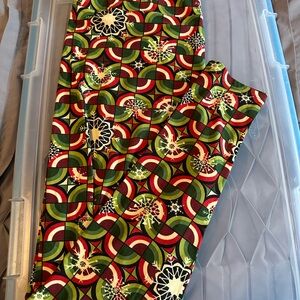 LulaRoe Christmas Leggings